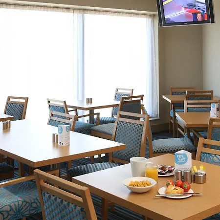 Hotel Western Metro Maypole